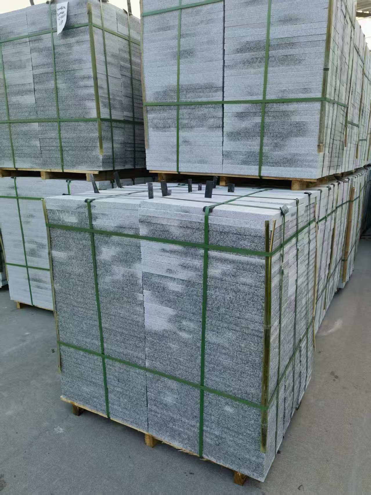 哈尔滨 芝麻白地铺石材