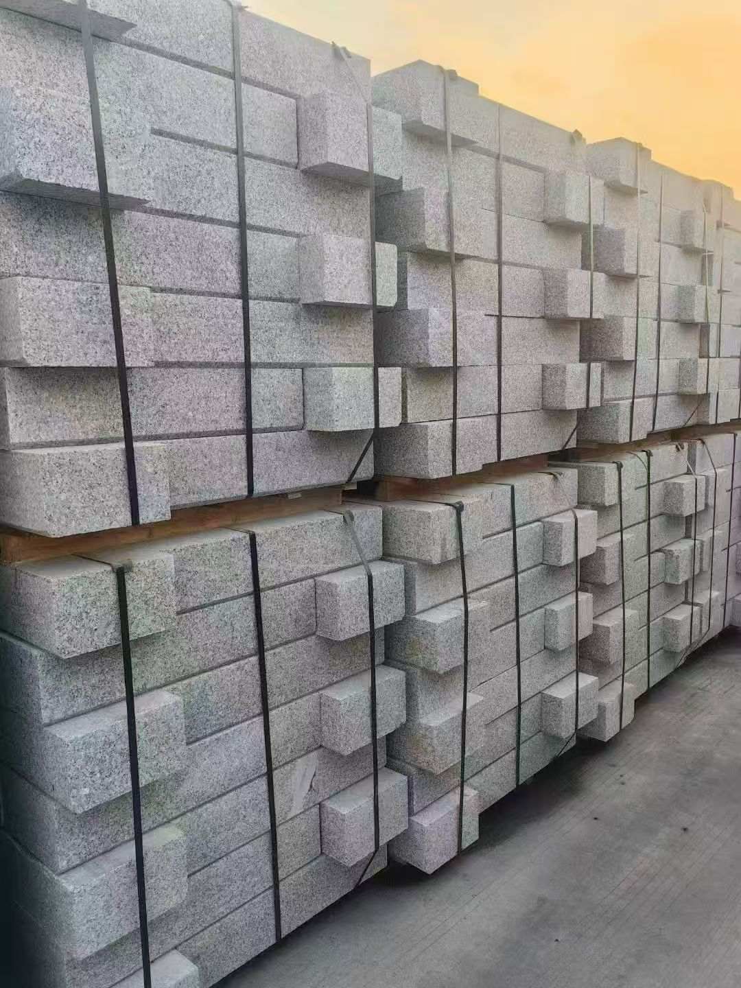 哈尔滨 芝麻白路沿石