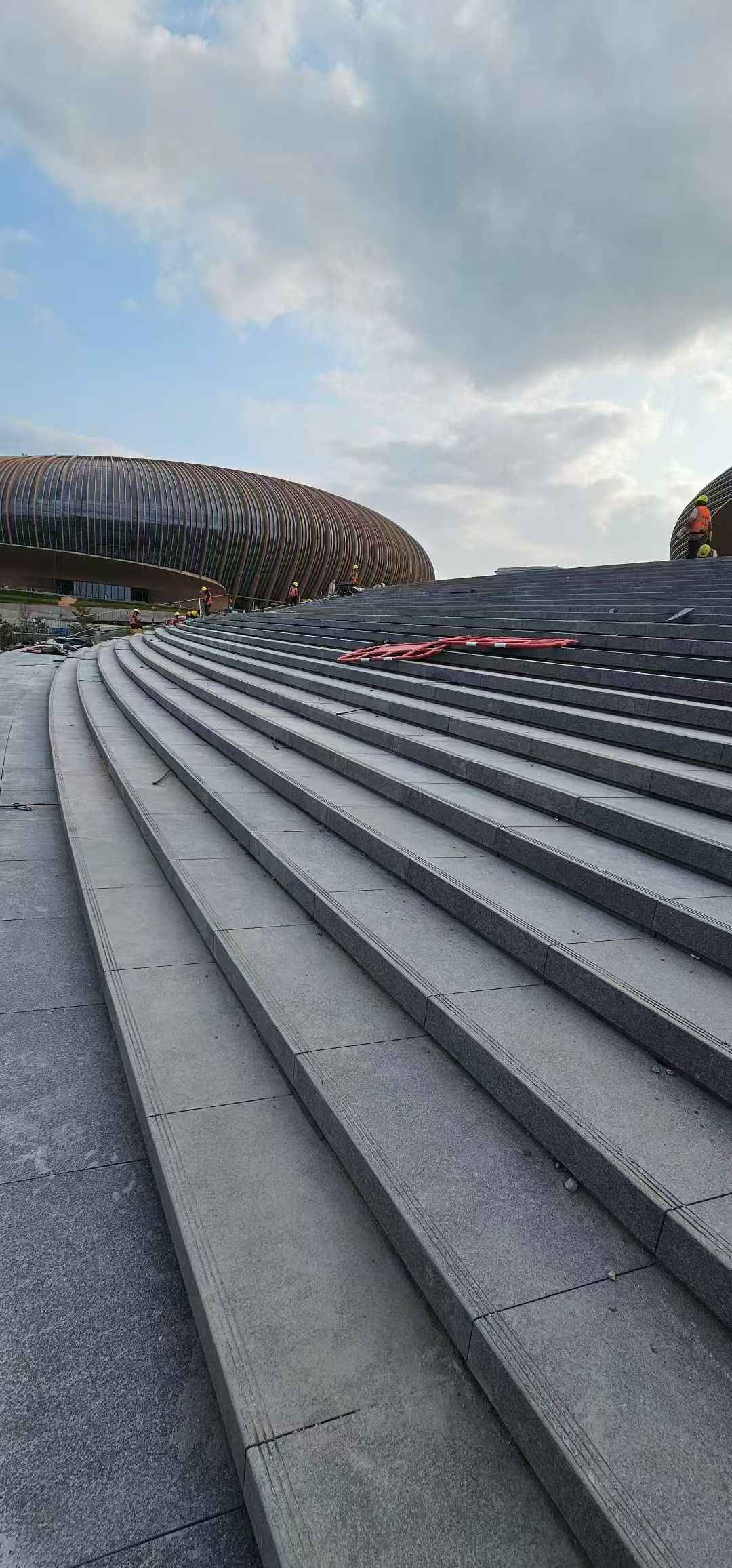 哈尔滨 弧形整石台阶铺装效果图