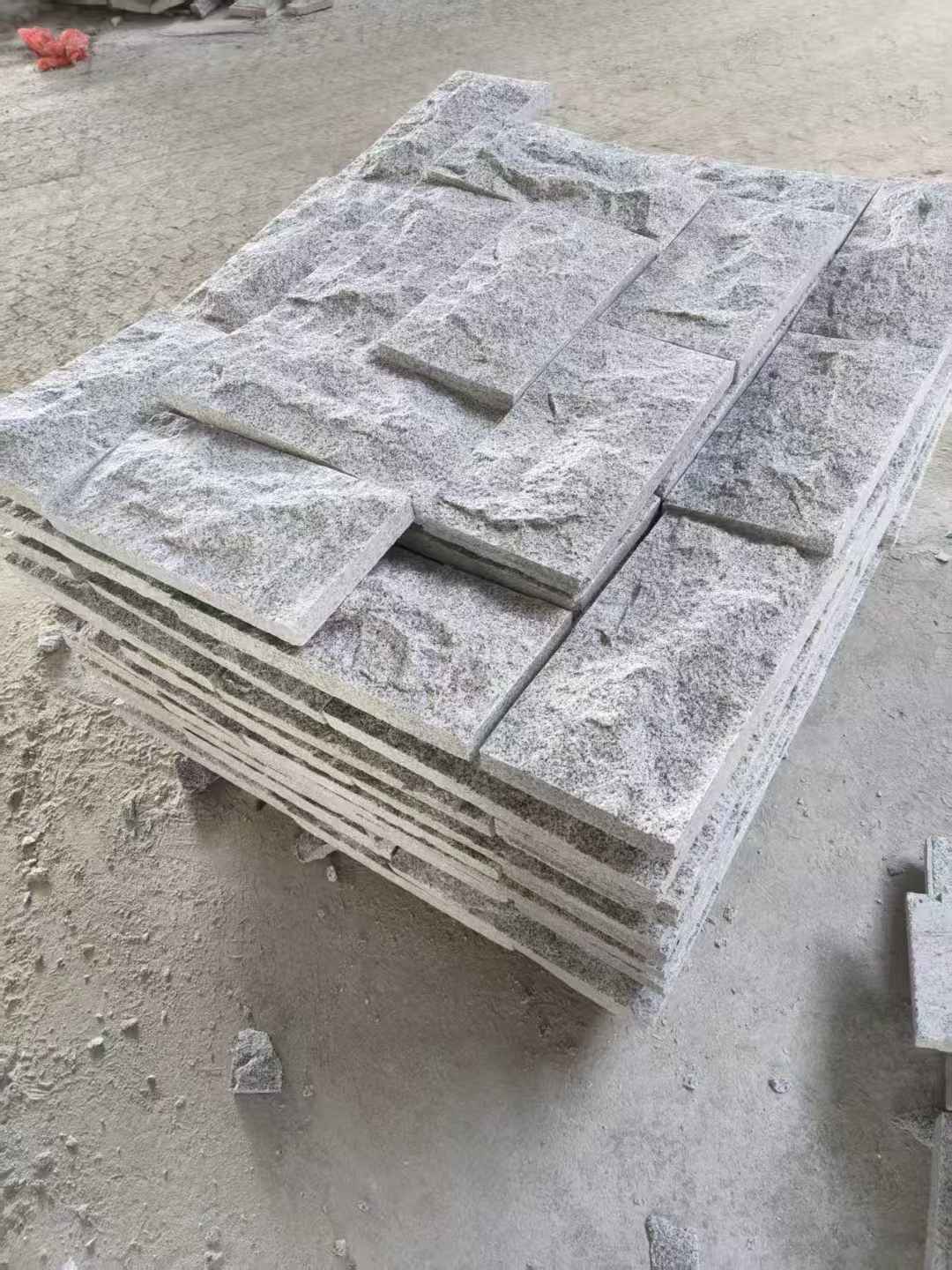 哈尔滨 芝麻白蘑菇石、自然面